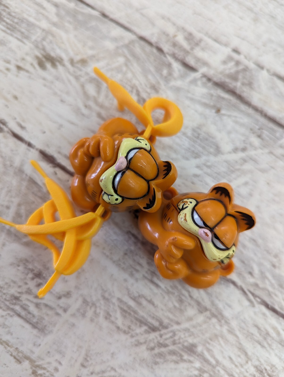 Vintage Garfield Bow Biters Shoe Lace Locks 1980s Free Returns eBay