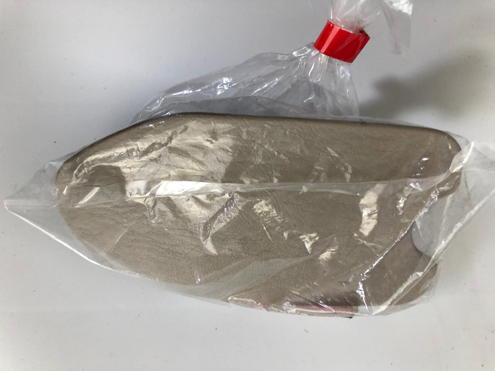 2002 -2007 LEXUS LX470 COVER REAR SEAT BACK LOCK STRIKER 7261560040A1 LEXUS  OEM | eBay