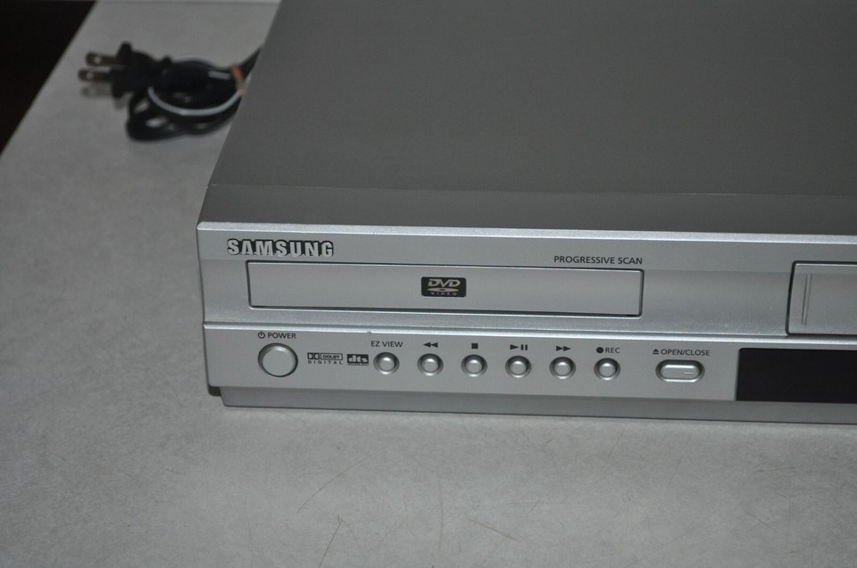 Samsung DVDV4600 DVDVCR Combo VHS Player & Recorder No Remote Tested