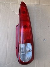 DAEWOO TACUMA 2000-2011 RIGHT SIDE DRIVER REAR TAIL LIGHT 300527R