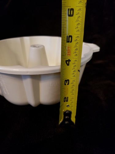 Pillsbury Plastic Microwave Bunt Cake Pan 1987 Vintage Retro Grannycore - Picture 7 of 7