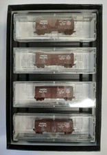 99400012 : Pack de 4 wagons Union Pacific box car Fret Z 1/220