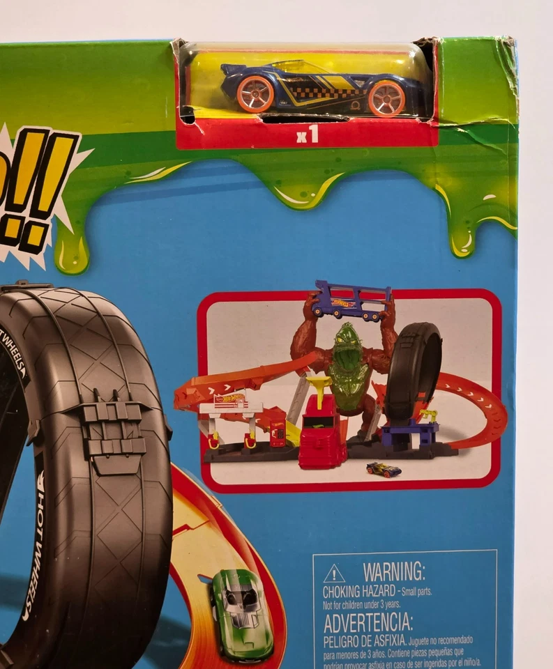 Hot Wheels HBY95 City Toxic Gorilla Slam - Lights & Sounds with Diecast Car - Image 3 of 4