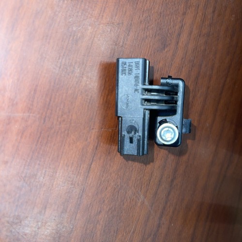 2015 TO 2018 FORD FOCUS FRONT DRIVER SEAT POSITION IMPACT SENSOR  OEM - Picture 5 of 5