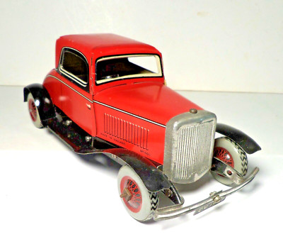 1947 Chad Valley Tin Litho Wind Up Ford Two Tone Red & Black Coupe Burnett Toy