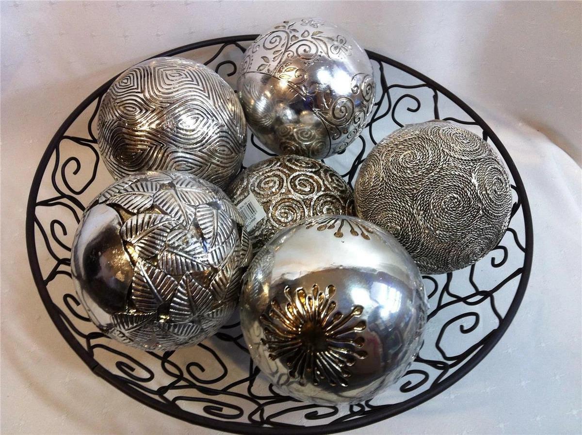 Silver decorative balls online