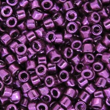DB463 Miyuki Delica Seed Beads Size 11/0 Galvanized Dk Magenta / Fuchsia 7GM
