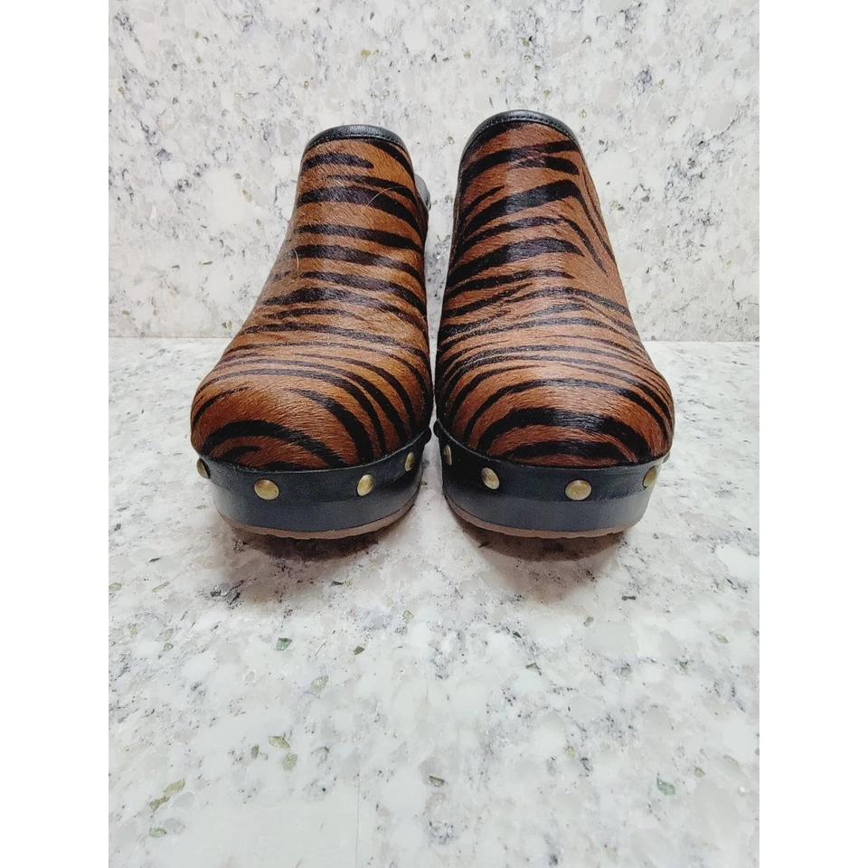 UGG 7 女式穆勒鞋小牛毛高跟鞋女士木屐动物印花镶嵌 — 第 3/4 张图片