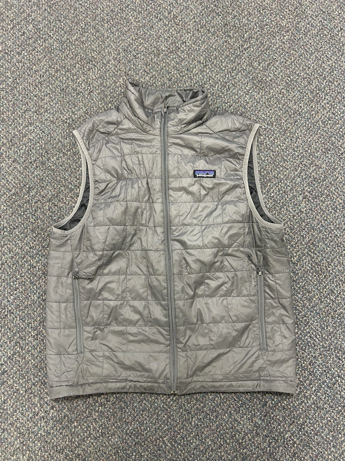 Patagonia Vest Mens Gray Nano Puff Quilted Primaloft Puffer Vest Medium
Opens in a new window or tab