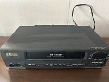 Emerson EWV401 S-VHS VCR 4 Head Digital Tracking No Remote 