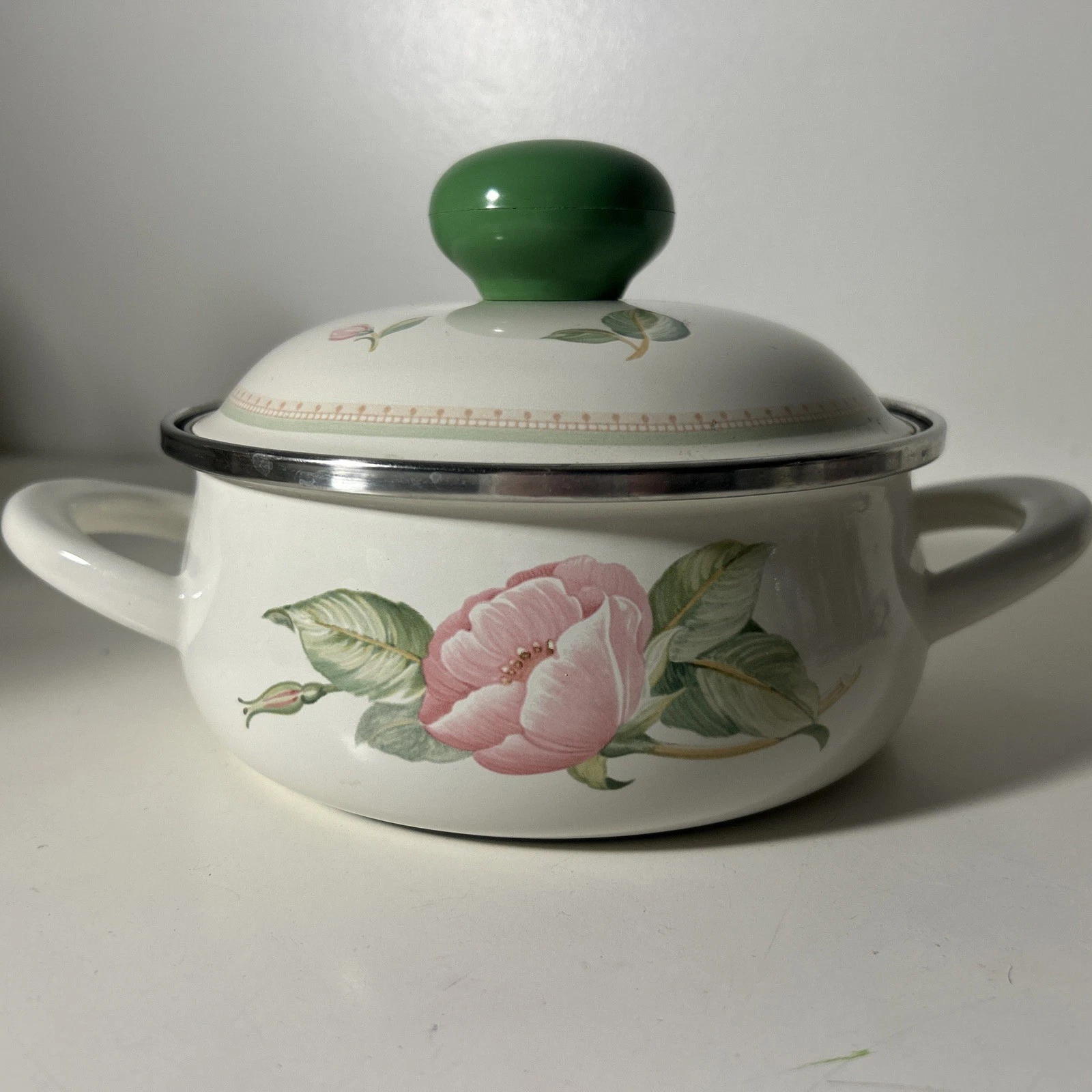 Villeroy & Boch Floral Pattern Dutch Oven Pot w/ Lid Vintage