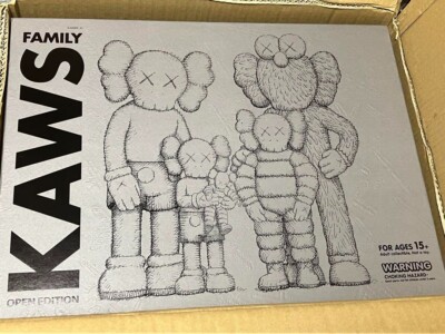 KAWS FAMILY BROWN/BLUE/WHITE（Medicom Toy KAWS FAMILY BROWN