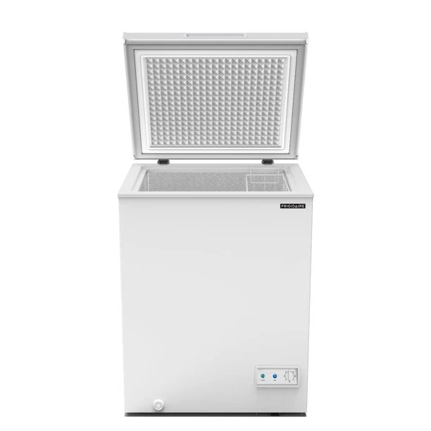 Frigidaire EFRF5003-6COM 5.0 Cu. ft. Chest Freezer, Garage Ready, White