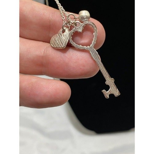 Claire’s Heart Key Pendant Necklace Women’s Silver Faux Stones 11.5” Long Closed - Bild 7 von 11