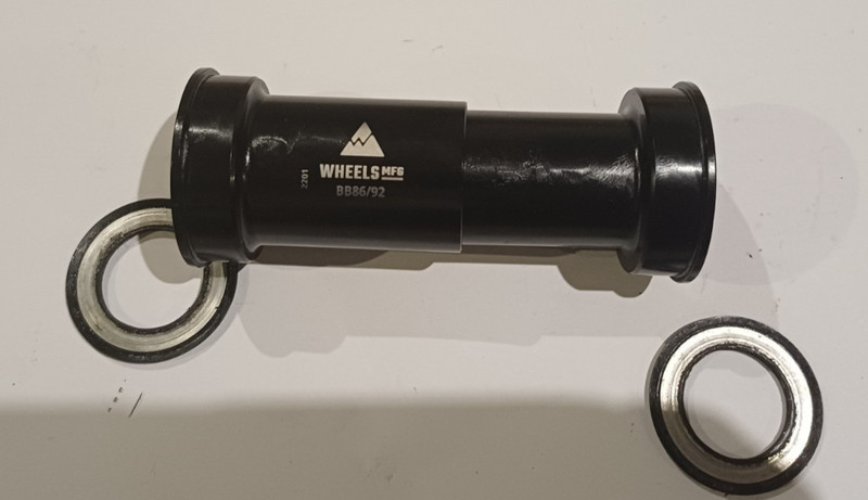 Wheels Manufacturing Press Fit 86/92 Bottom Bracket. Shimano 24mm Axle- ABEC 3