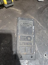 1987-1993 Mustang 5.0L HO Aluminum Upper Intake Plate Plenum Cover Trim Emblem