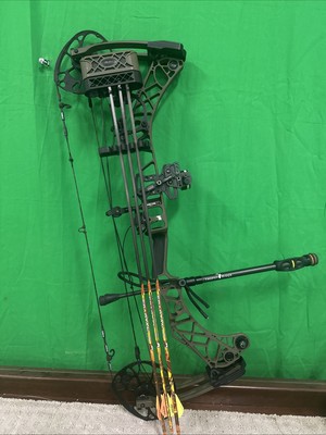 Matthews Bow VXR 30.5 70lb. Test