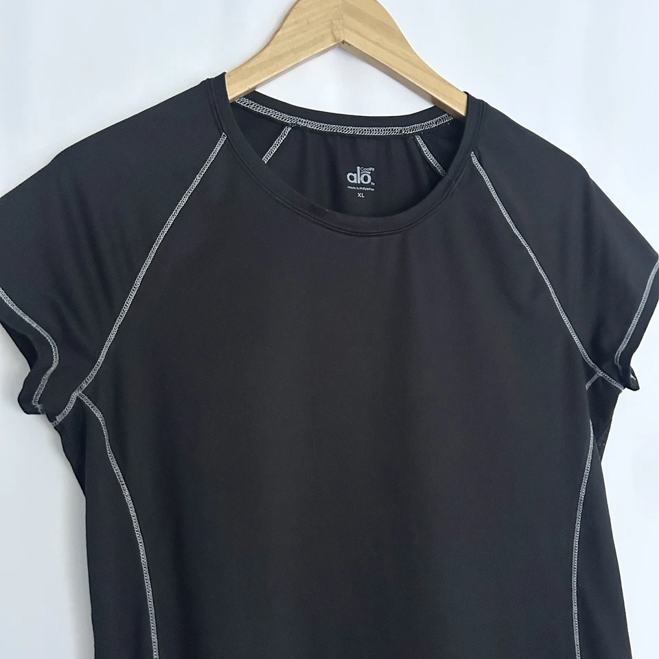Alo Womens Cooflit Everyday Workout Top Size XL Logo Stretch Fitted Athleisure - Image 2 of 4