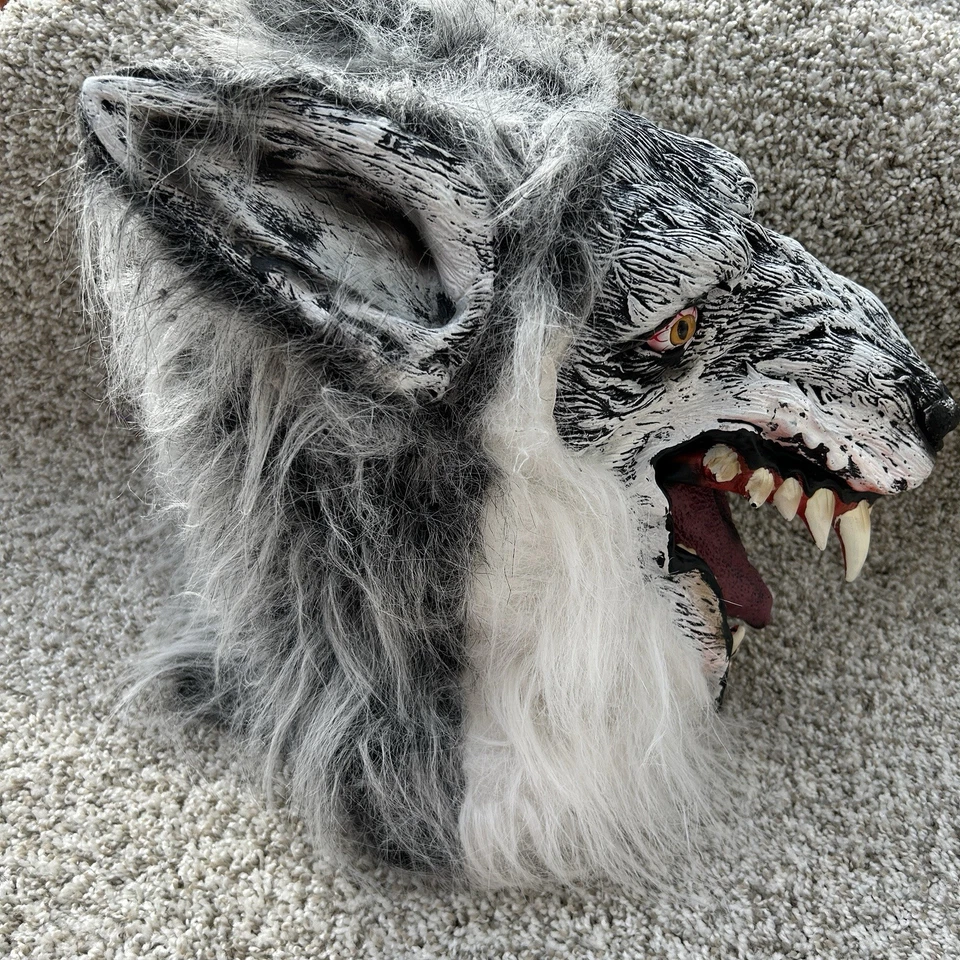 Máscara facial completa boca abierta gris lobo de colección goma de silicona con hombre lobo de piel sintética Foto 4 de 4