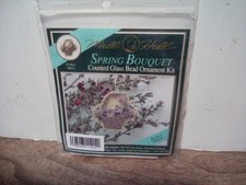 Mill Hill Spring Bouquet Counted Glass Bead Ornament Kit Basket