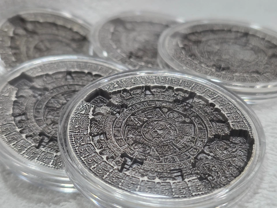 (5) Calendario Piedra Sol Azteca Corea 2022 2 oz Plata Ultra Alto Relieve Apiladores Foto 2 de 4