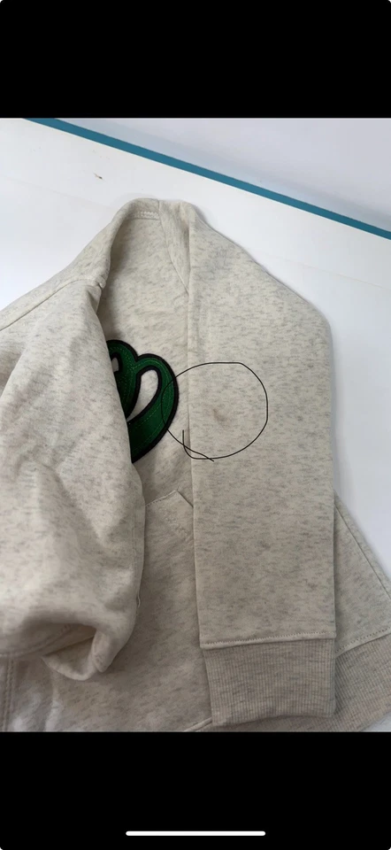 Conjunto de sudadera con capucha y pantalones cortos Aeropostale para niños talla 8 nuevo: otro Foto 2 de 4