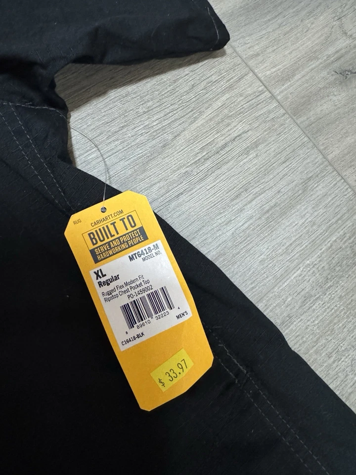Blusa Médica Carhartt Para Hombres XL Negra Cuello en V Calce Moderno Usada en Excelente Condición Foto 3 de 4