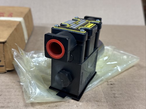 NEW PARKER D1VW020BNJC Directional Control Valve 24V 5000PSI FAST SHIPPING - Picture 7 of 9