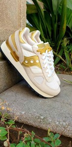 saucony shadow nero argento