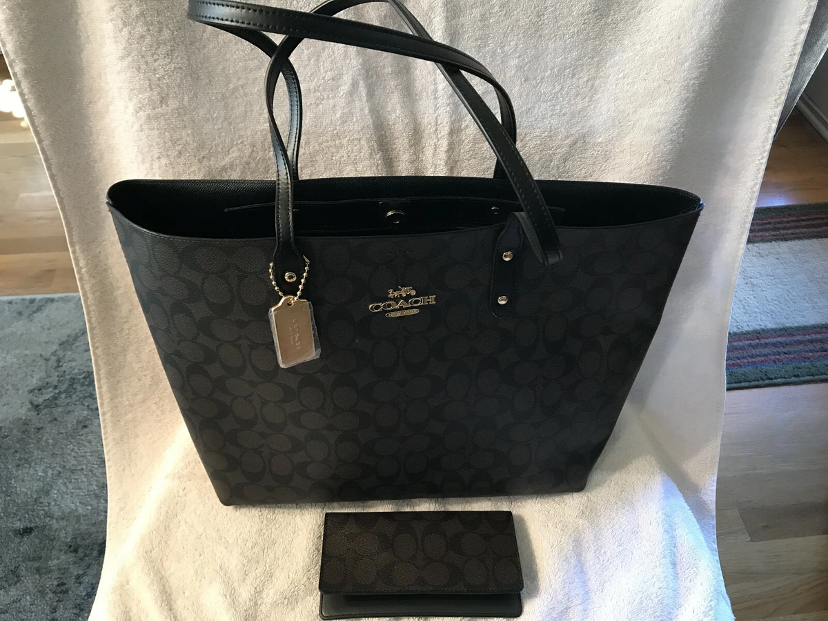 Coach Signature Town Tote Brown Black F76636, NWT, with check book cover