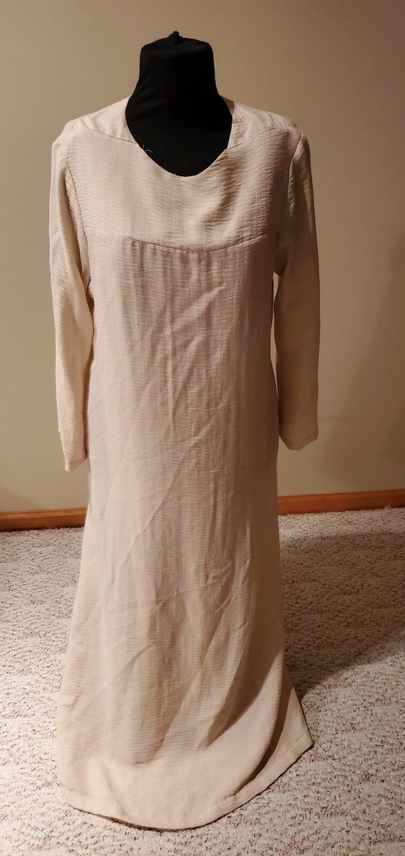 uniqlo beige dress Ladies Long beige dress by uniqlo size L with liner free shipping