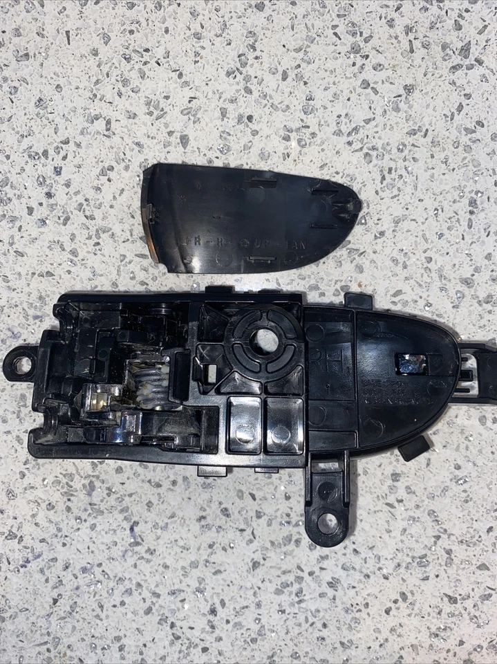 2011-2015 Nissan Quest Passenger Side Inside door handle GENUINE OEM 80670-1AN0A - Image 3 of 4