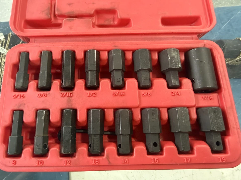 Mac Tools SVA15B 15-Pc 1/2" Drive SAE and Metric Impact Hex Insert Driver Set - Image 4 of 4
