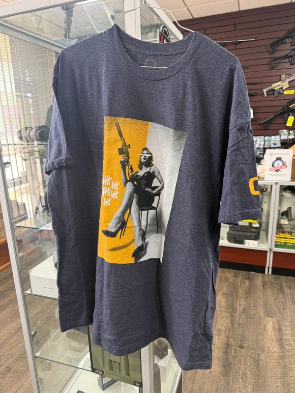 Q LLC Gray Dangerous Game XXXL T-shirt