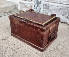 Antique 19th C Hand Painted Cast Iron Banker Stagecoach Railroad Strong Box Safe
