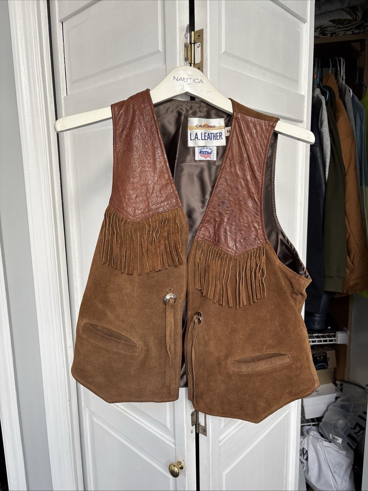Leather vest - image 9