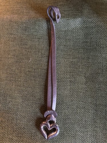 9.5” Pewter Leather BRIGHTON Heart purse/briefcase Hangtag, GUC!