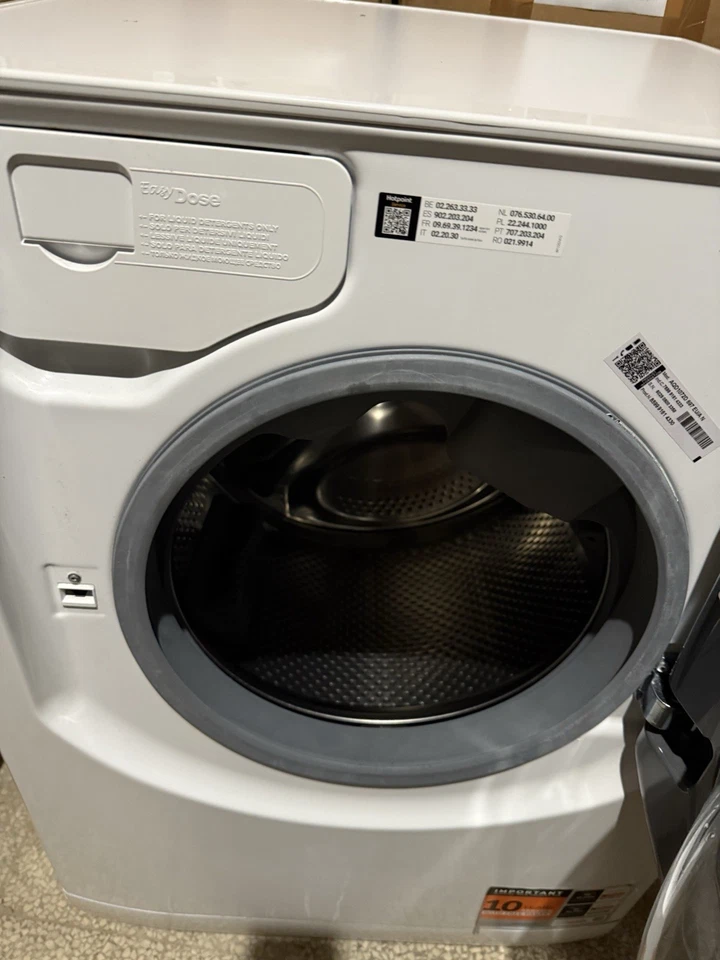Hotpoint AQD1072D 697 EU/A N 10kg 7kg Lavasciuga - Bianca - Immagine 2 di 4
