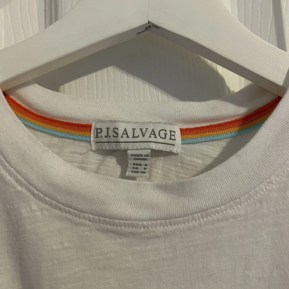 Camiseta PJ Salvage Blanca Mujer Pequeña Grateful Bordada Manga Corta Cuello Redondo Foto 4 de 4