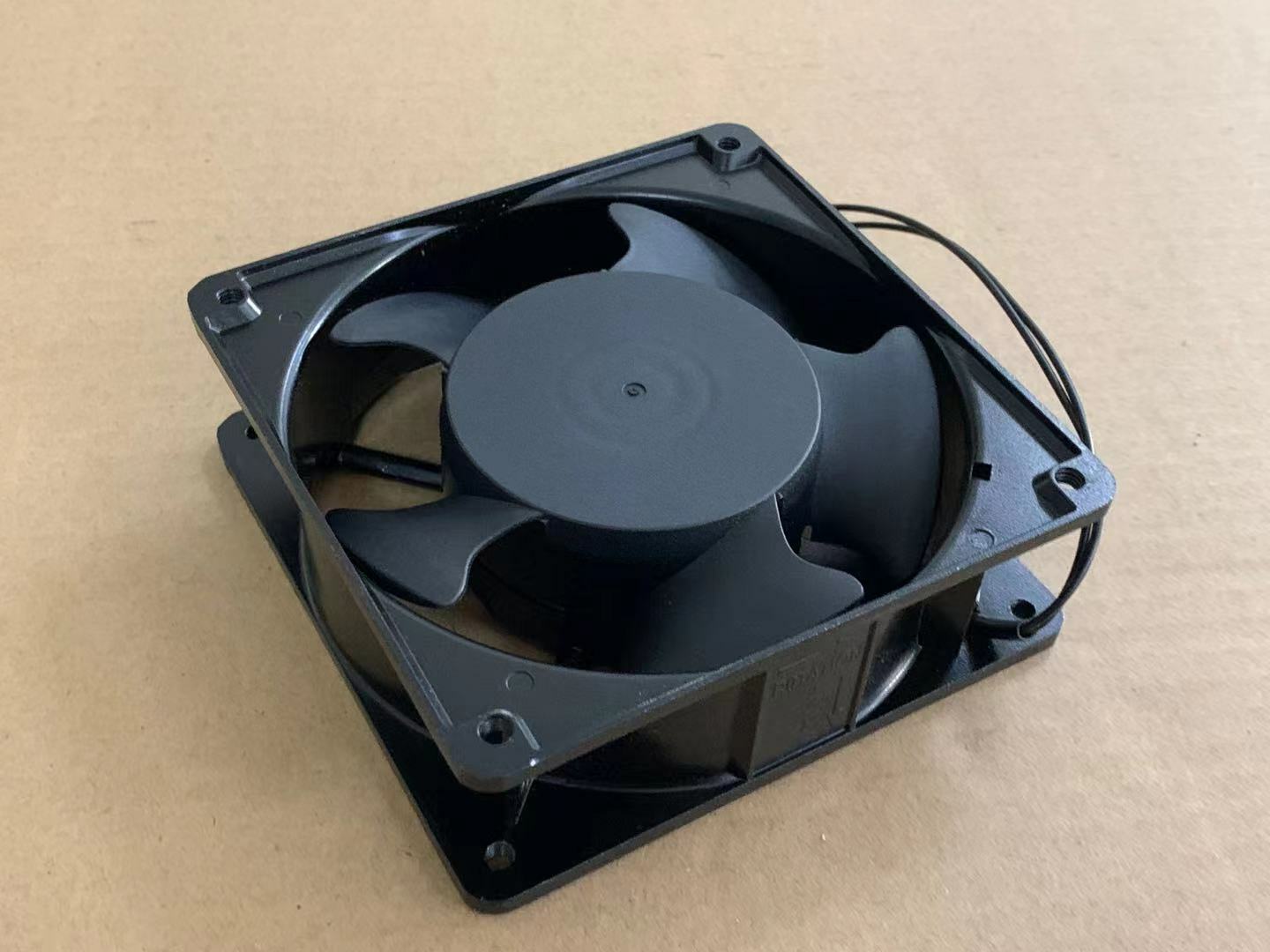 UF15KC23BTH Ventola: AC assiale 230VAC 172x150x55mm 405,6m³/h 55dBA FULLTECH