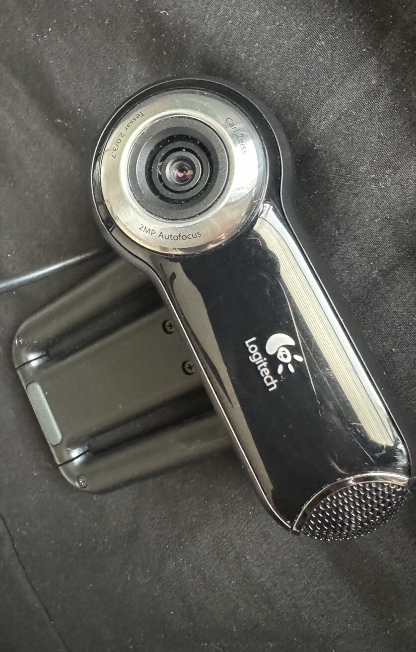 Picture 1 of 4