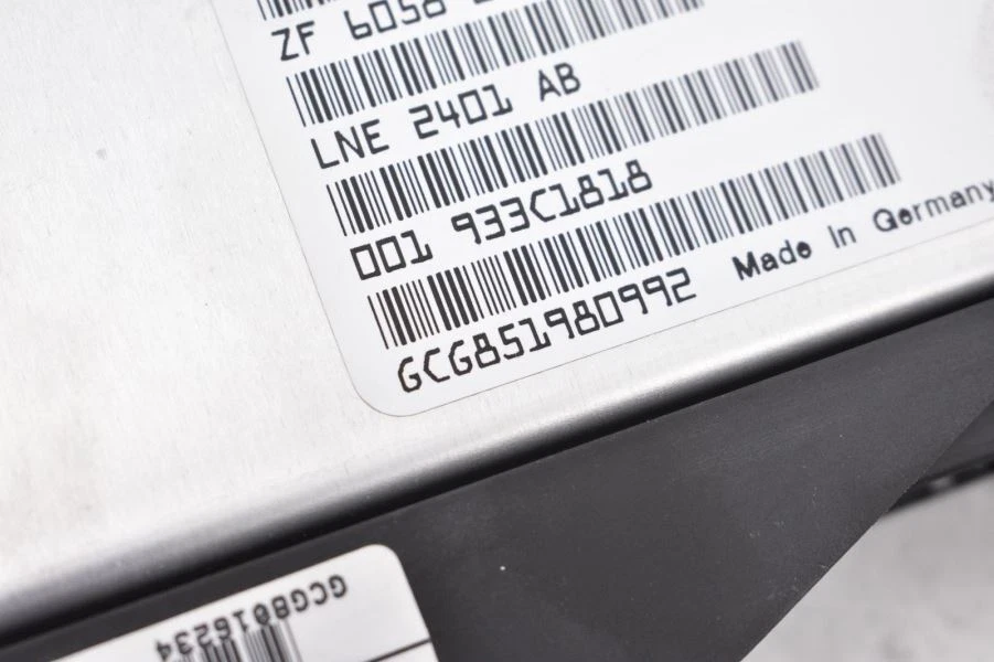 Jaguar XK8 1999 4,0 L convertible transmisión automática ordenador 0 260 002 584 Foto 4 de 4