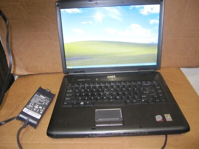 Dell VOSTRO 1500 Intel Core 2 Duo 2.2GHz,3GB RAM,250GB HD,Windows