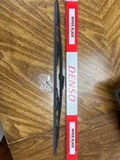 Denso La847210-0840 Wiper Blade With Squeegee 25.5 Denso La847210-0840 Wiper Blade With Squeegee 25.5