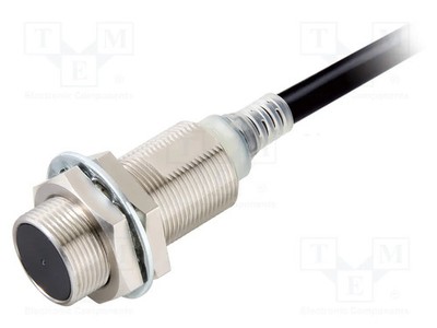 OMRON E2E-X8B1D18-2M Sensor