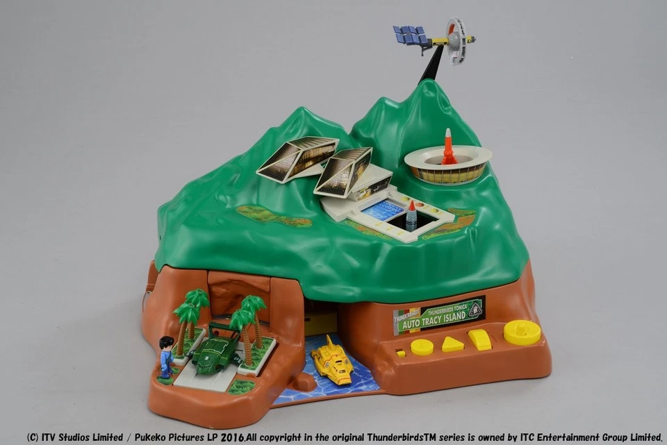 Thunderbird Tomica Despacho Automático Tracy Island Diecast Gato Juguete Takara Tomy Japón Foto 2 de 4