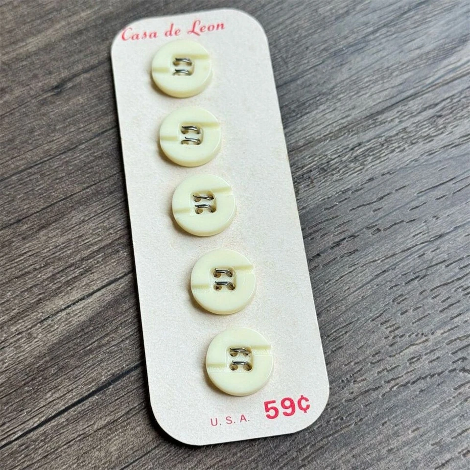 NEW ON CARD Vintage 1950s Casa de Leon Ivory 4 Hole Sewing Button Set 5 Pack - Image 2 of 4