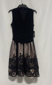 SLNY Women's Black Short Cocktail Dress Embroidered Mesh Tulle NWT Sz 12