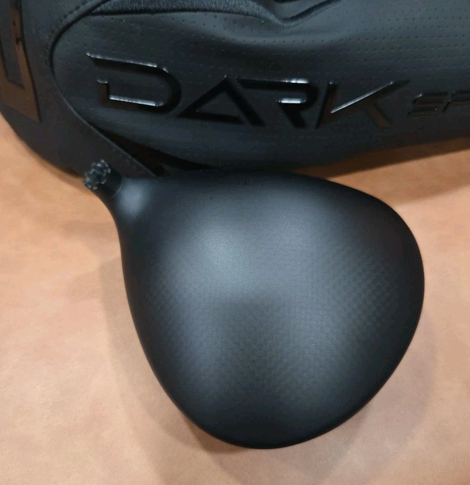 Cabezal de conductor Cobra Darkspeed LS 9 grados solo con cubierta. Excelente estado. Foto 3 de 4