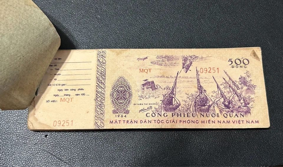 1964 Vietnam Vietcong Cong Phieu Nuoi Quan 500 Dong Credit ORIGINAL BOOK 23 NOTE - Image 4 of 4